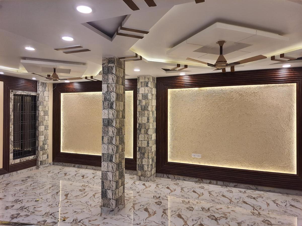 Divine Hotel & Banquet Hall Бхопал Экстерьер фото